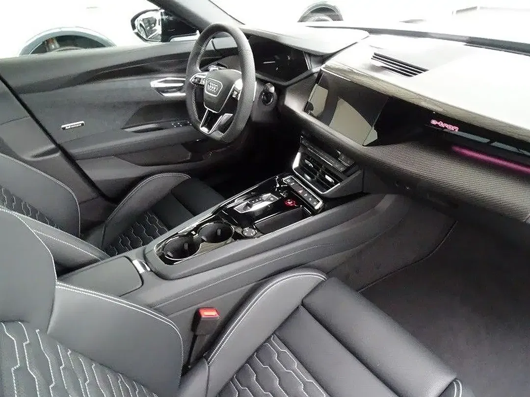 Audi e-tron GT quattro exclusive - foto 15