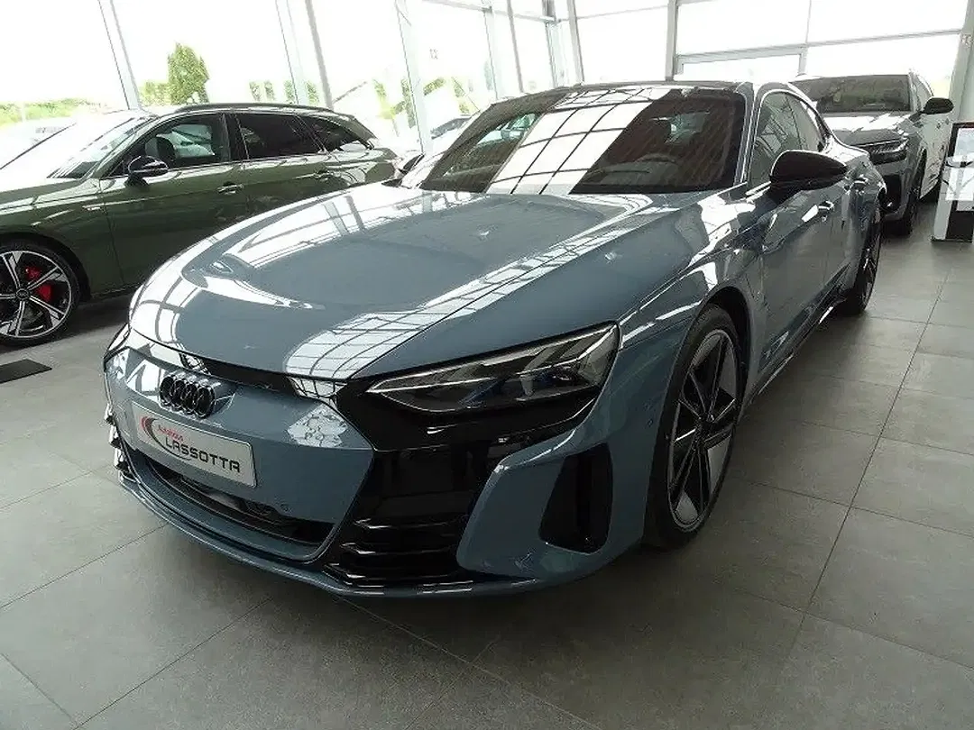 Audi e-tron GT quattro exclusive - Thumbnail 3
