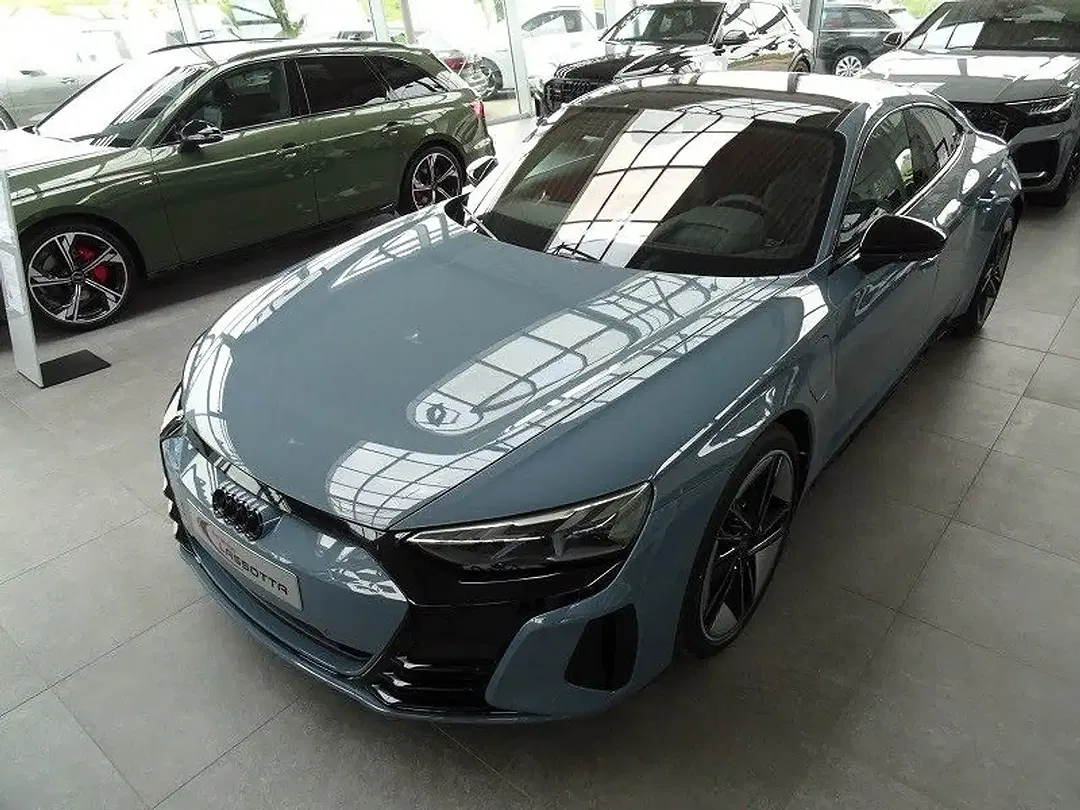Audi e-tron GT quattro exclusive - Thumbnail 4