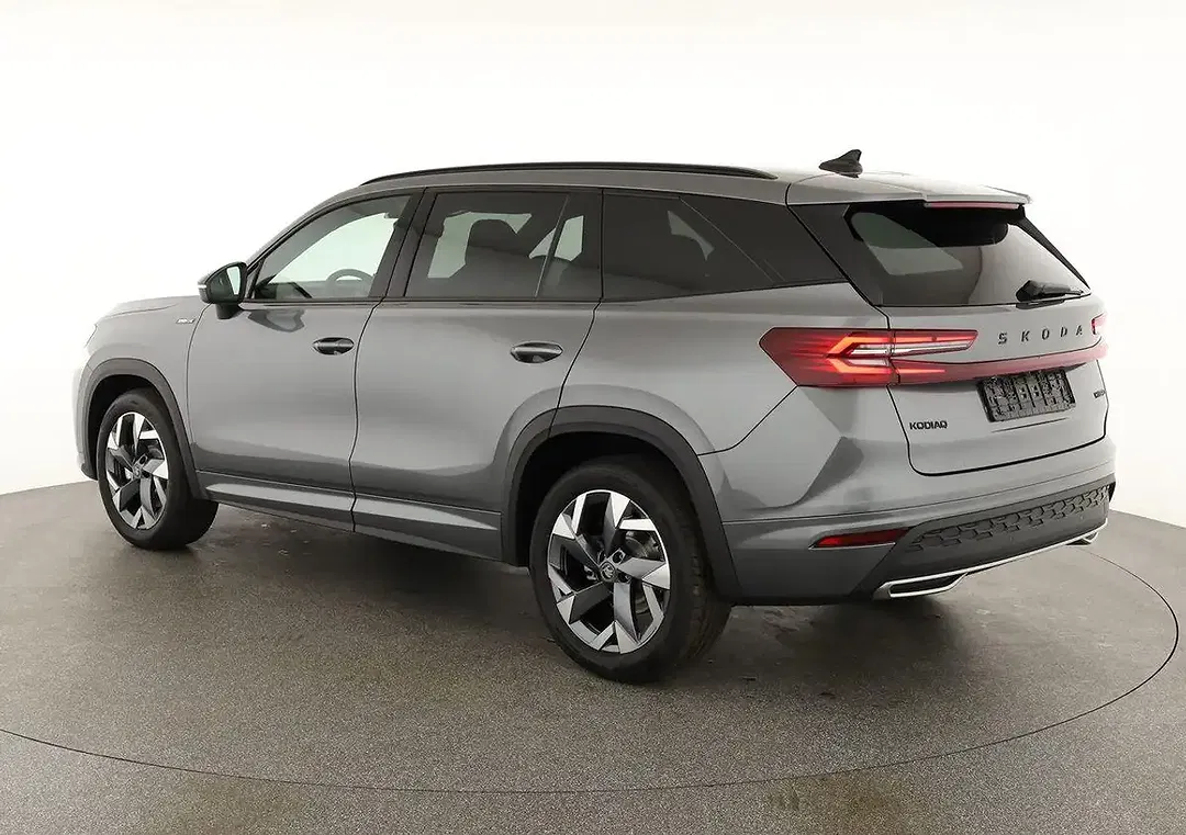 Skoda Kodiaq 1.5 TSI DSG Sportline - Thumbnail 4