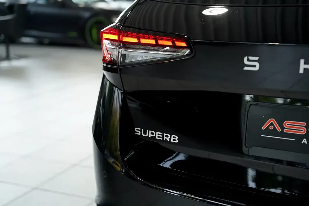 Skoda Superb 1.5 TSI DSG - Thumbnail 10