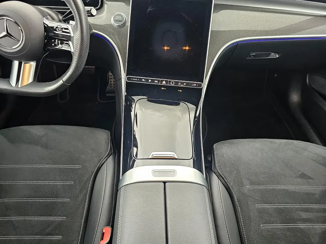 Mercedes-Benz C 300 AMG Line - Thumbnail 8
