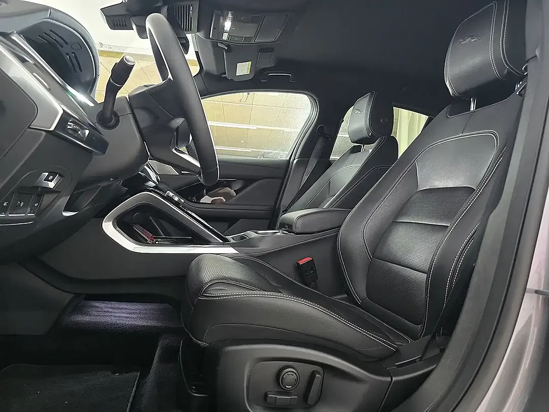 Jaguar I-Pace EV 4x4 Edition - Thumbnail 15