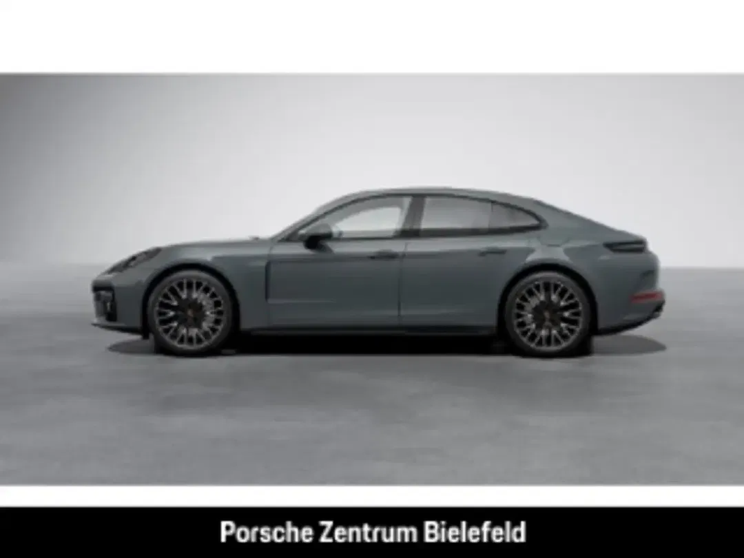 Porsche Panamera E-Hybrid 4 - Thumbnail 3