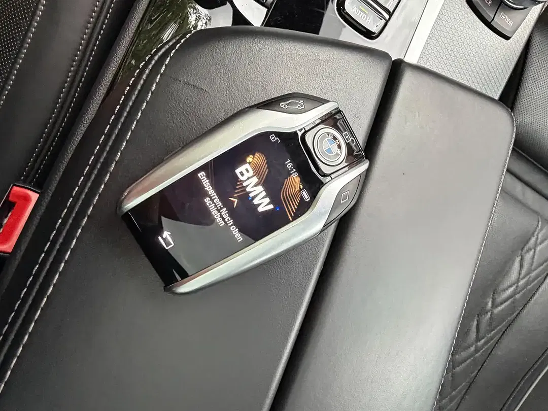 BMW 540 xDrive Touring M Sport - Thumbnail 9