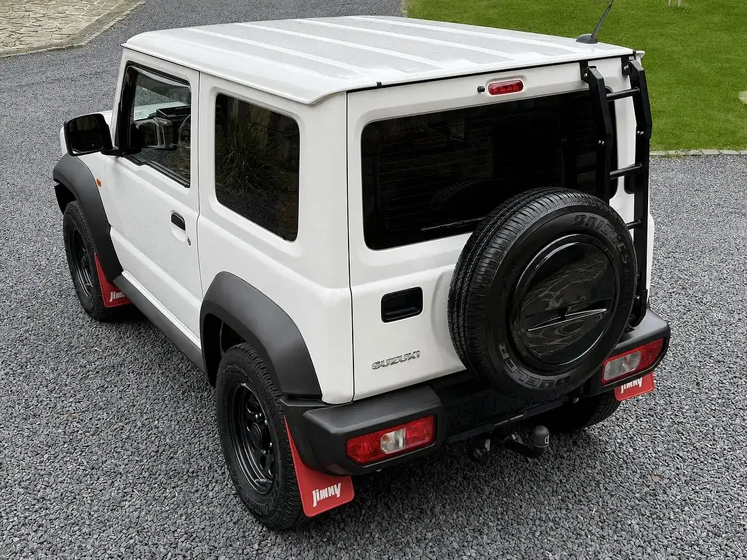 Suzuki Jimny 1.5 4x4 Comfort - Thumbnail 8