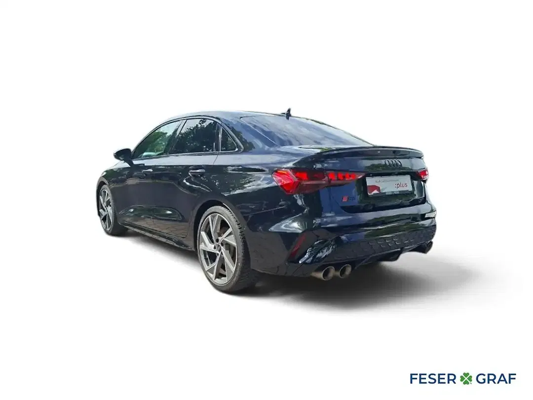Audi S3 - Thumbnail 3