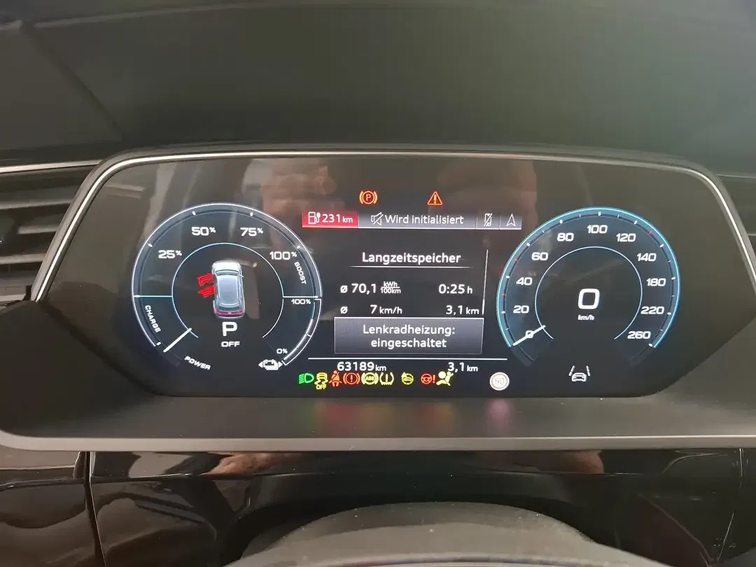 Audi Q8 e-tron 55 quattro S line - Thumbnail 13