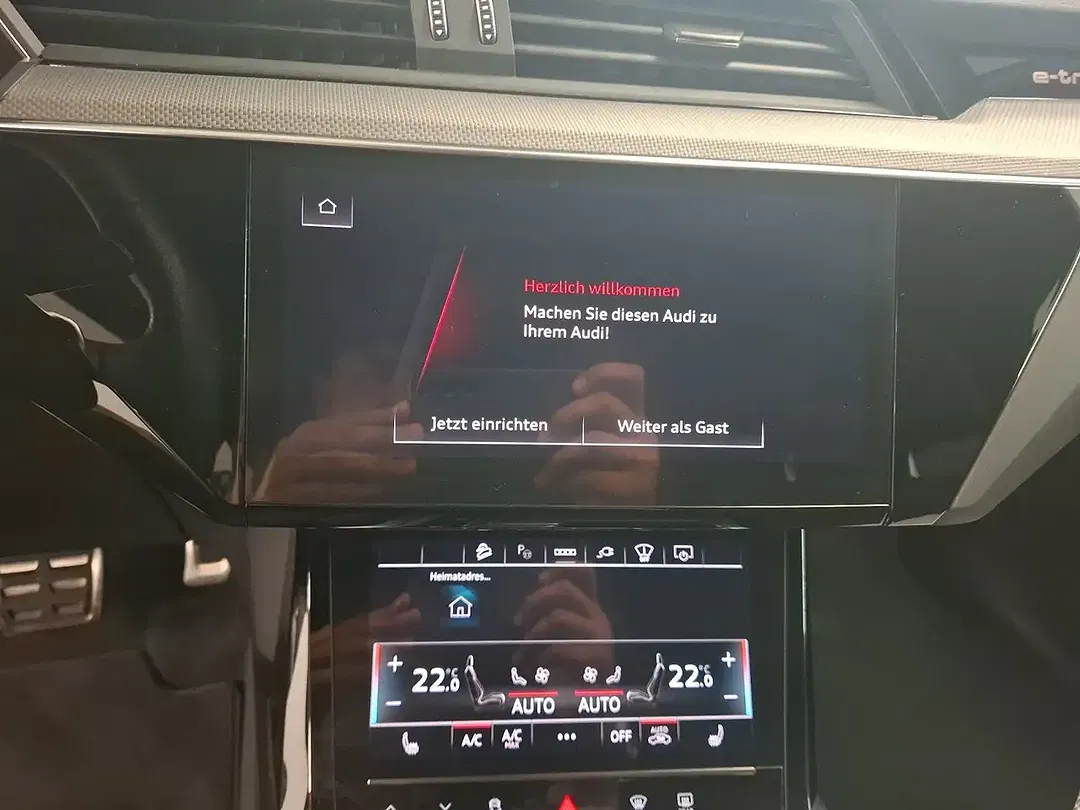 Audi Q8 e-tron 55 quattro S line - Thumbnail 14