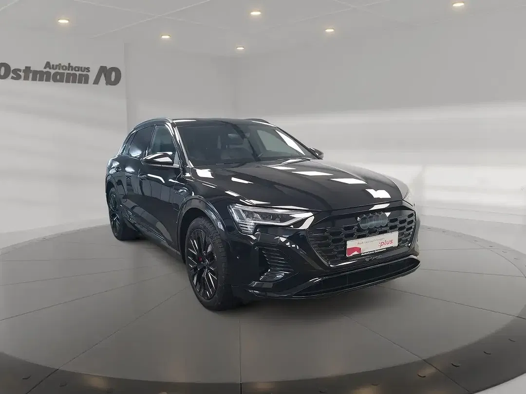 Audi Q8 e-tron 55 quattro S line - Thumbnail 6