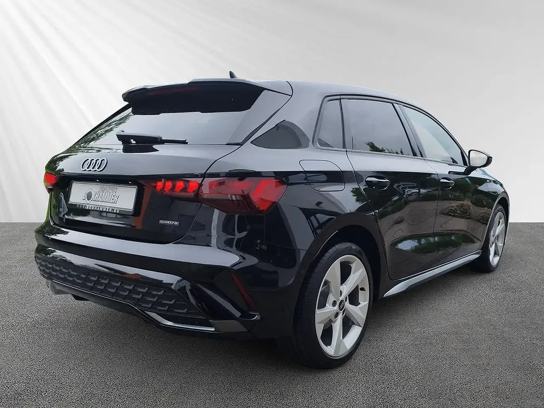 Audi A3 40 TFSI S tronic quattro Sportback S line - Thumbnail 3