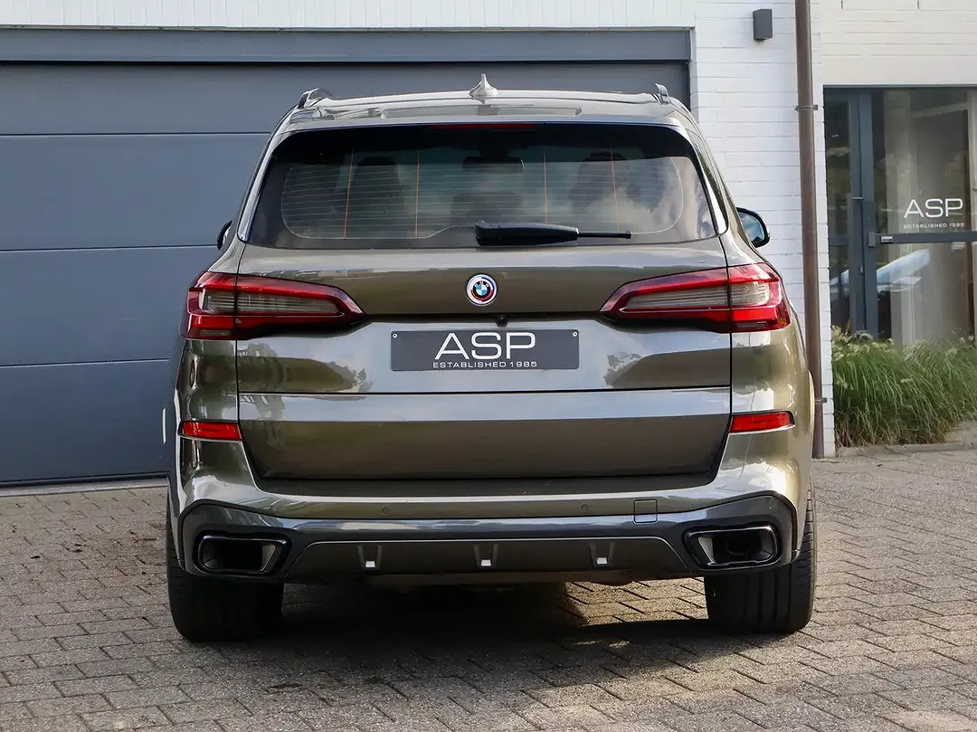 BMW X5 3.0 xDrive - Thumbnail 15