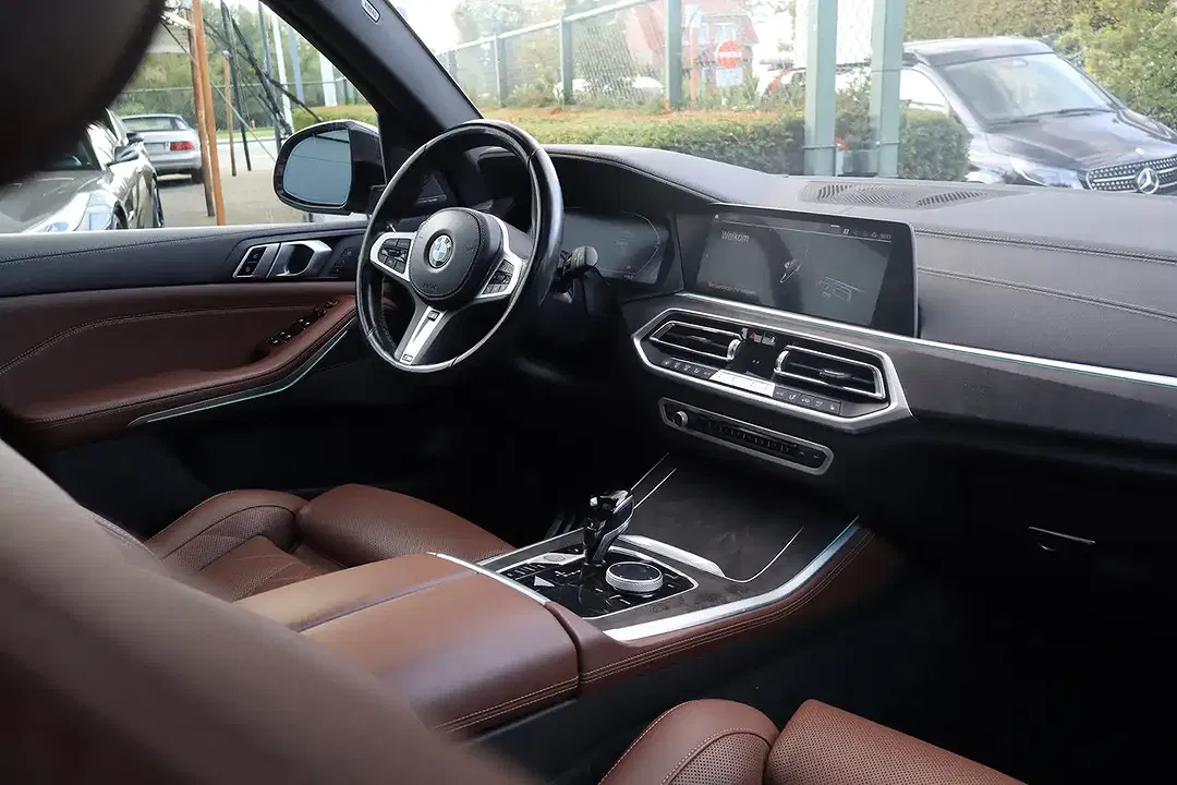 BMW X5 3.0 xDrive - Thumbnail 7