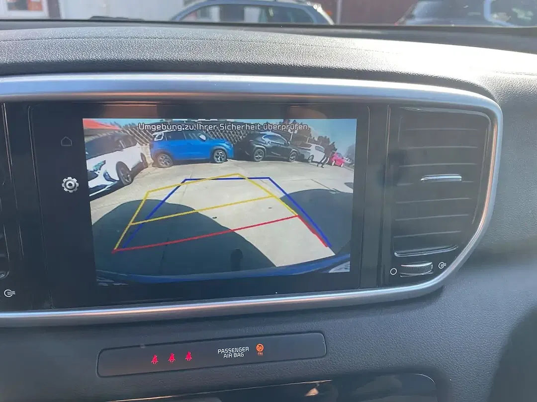 Kia Sportage 1.6 CRDi - Thumbnail 11