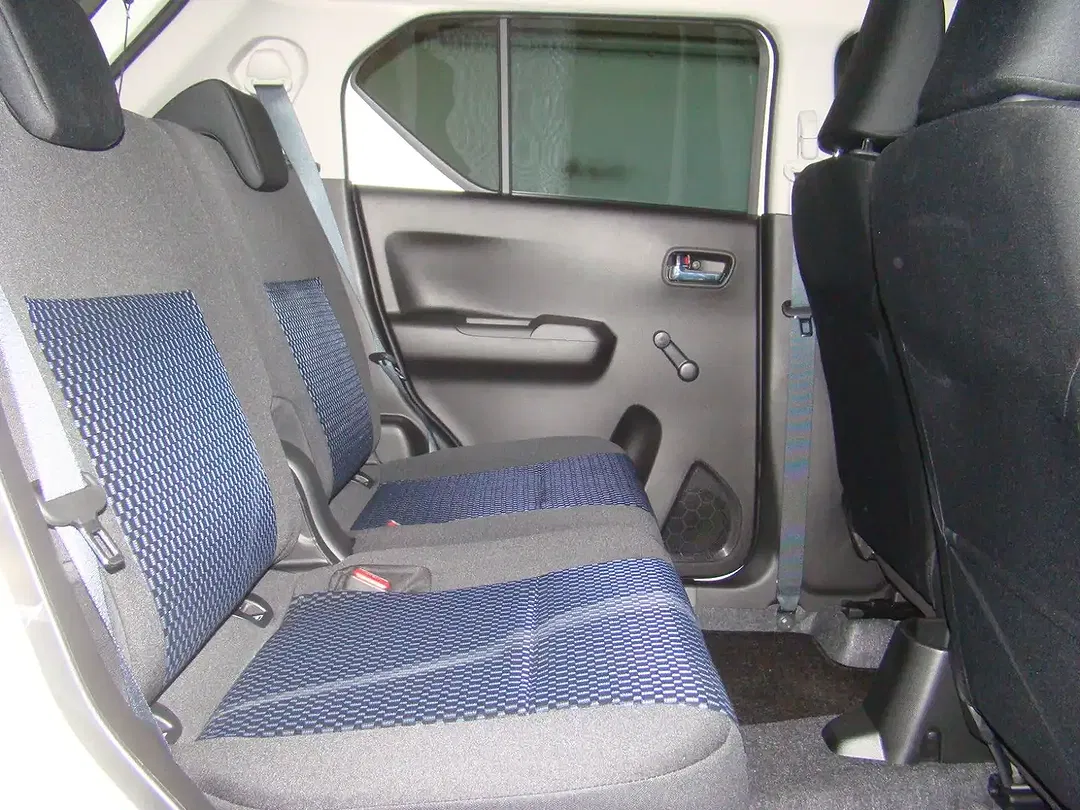 Suzuki Ignis Hybrid 1.2 - Thumbnail 13