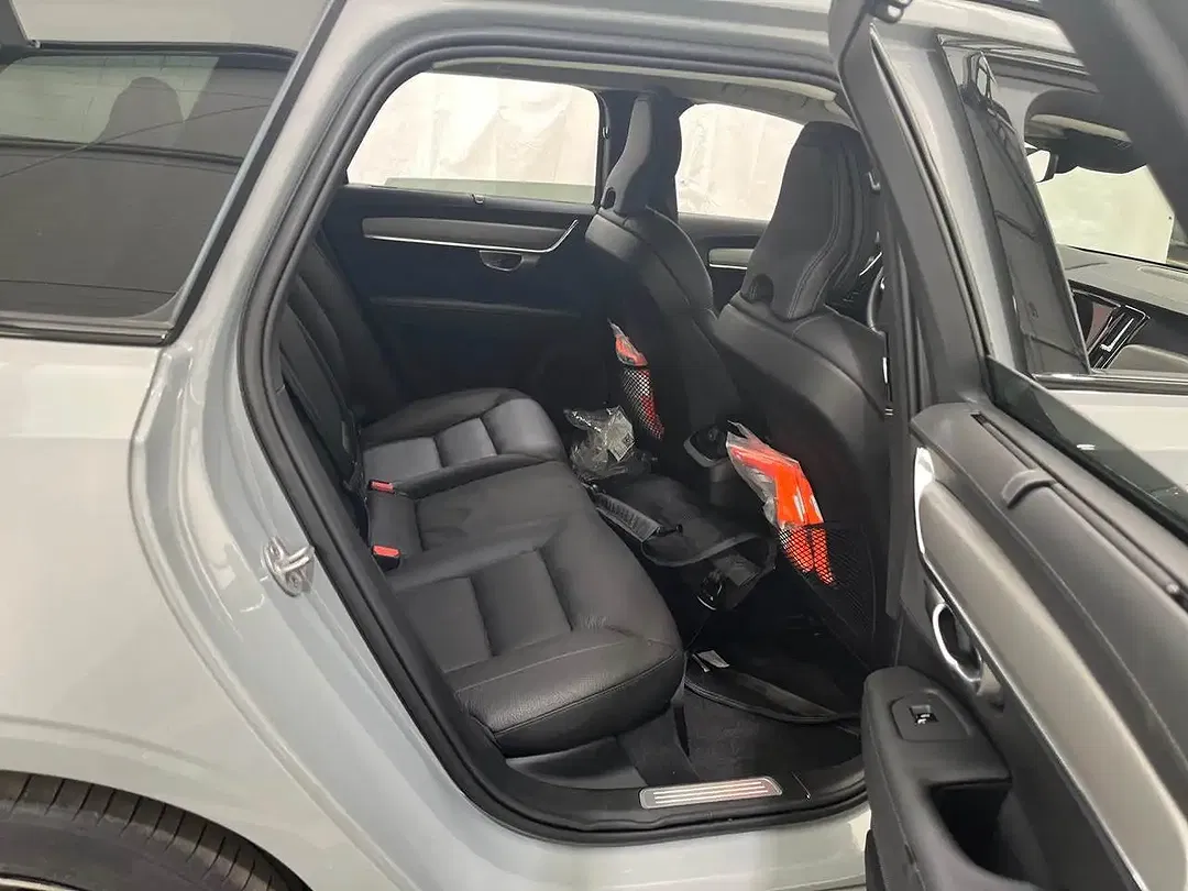 Volvo V90 T6 PHEV AWD Twin Engine Plus Dark - Thumbnail 10