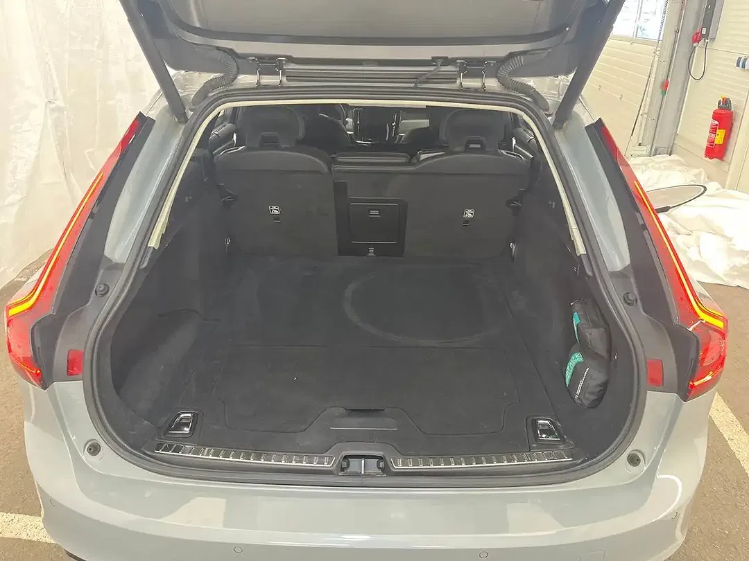 Volvo V90 T6 PHEV AWD Twin Engine Plus Dark - Thumbnail 12