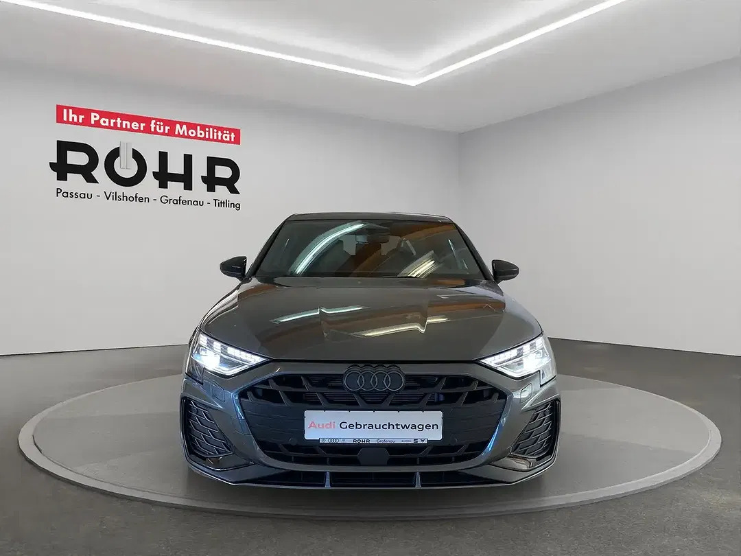Audi A3 40 TFSI S tronic quattro Sportback S line - Thumbnail 2