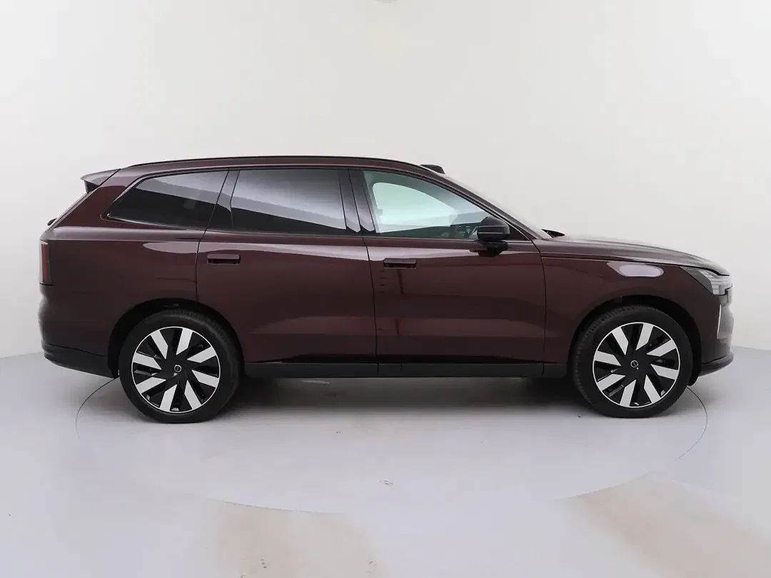 Volvo EX90 eAWD Plus - Thumbnail 4