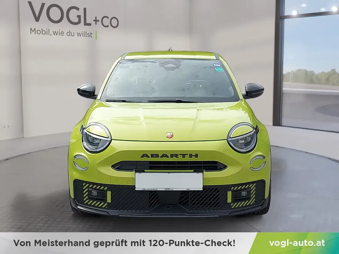 Abarth 600e Scorpionissima - Thumbnail 6