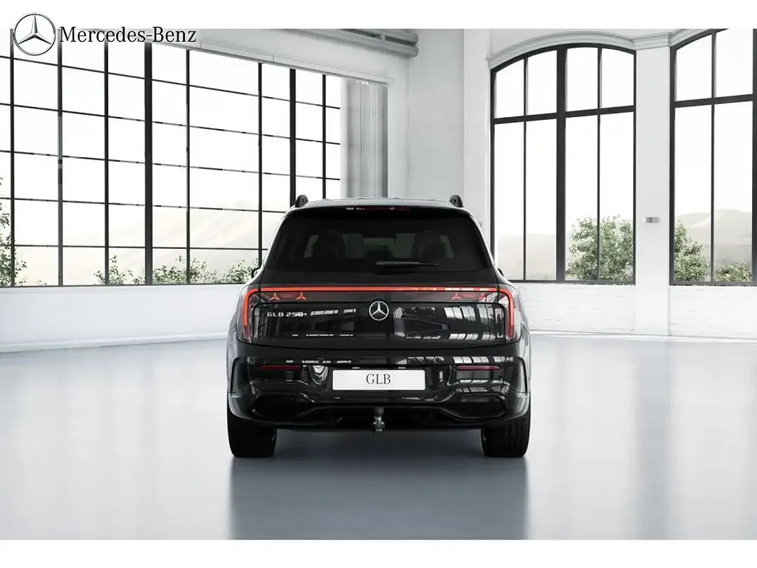 Mercedes-Benz GLB 250 AMG MBUX - Thumbnail 4