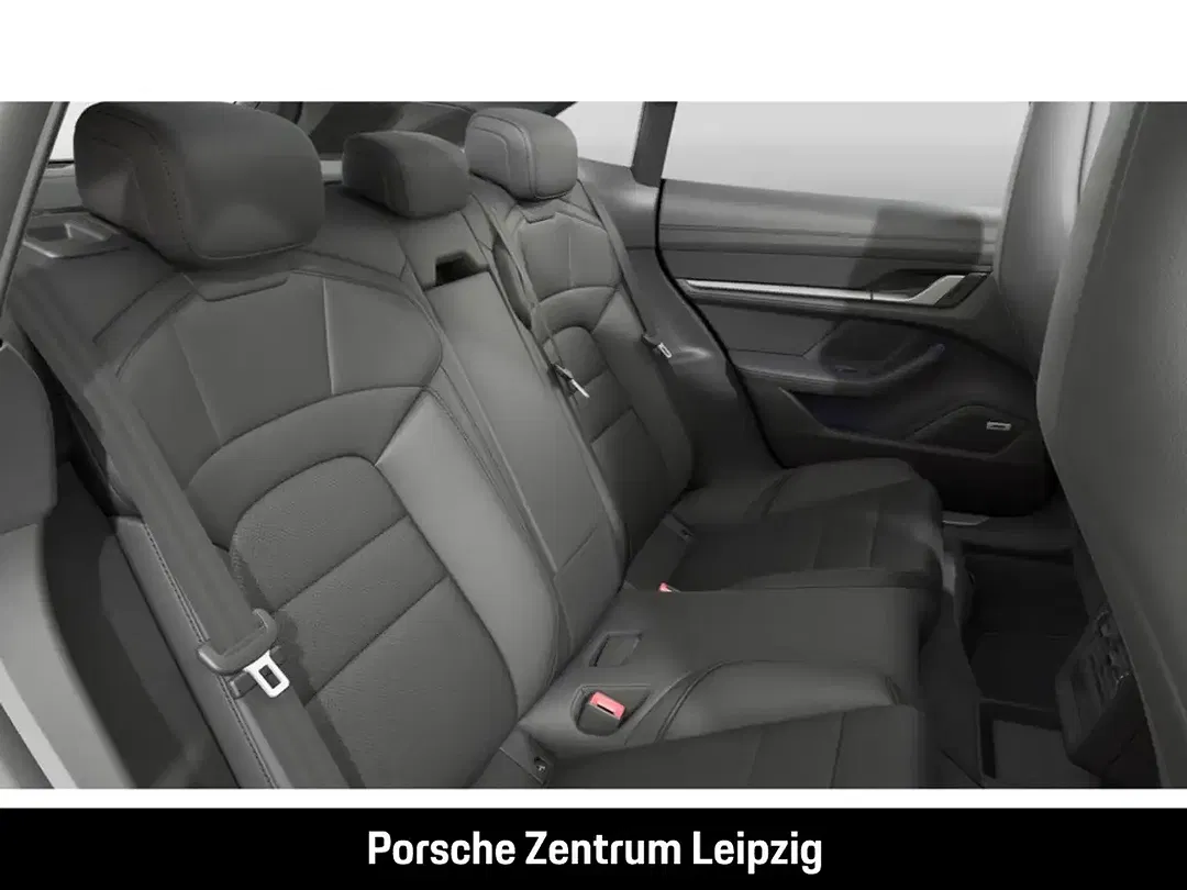 Porsche Taycan Cross Turismo - Thumbnail 9