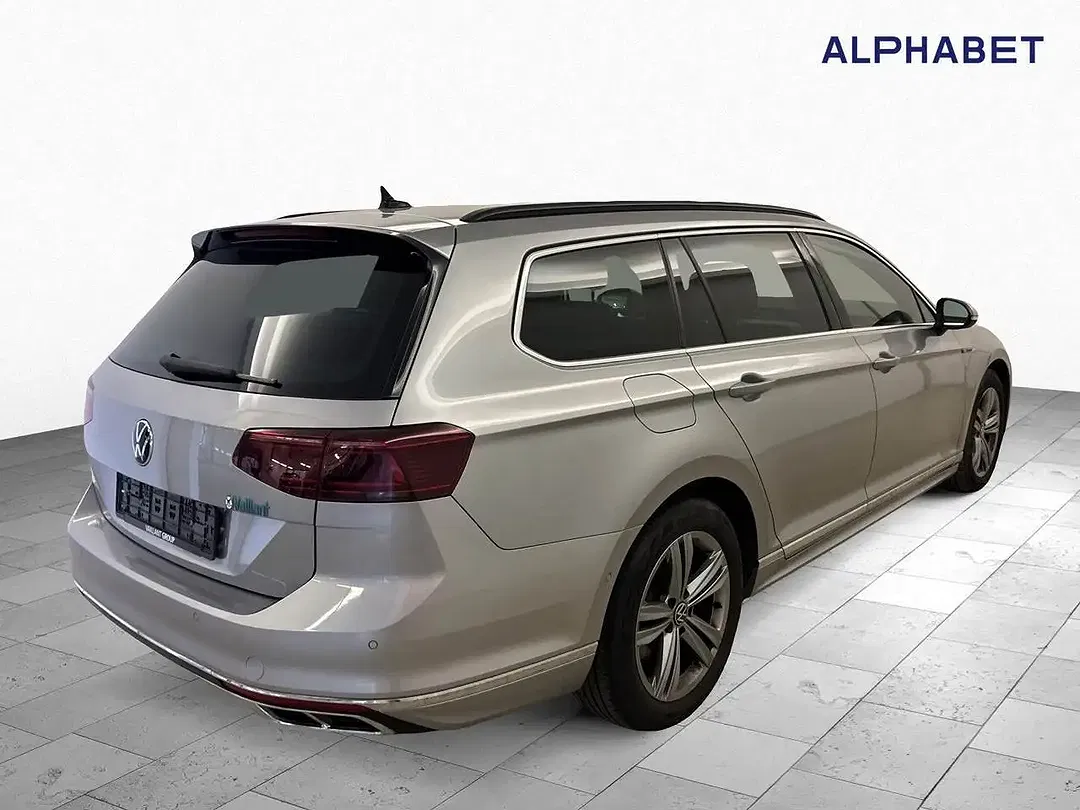 Volkswagen Passat Variant 2.0 TDI Business - Thumbnail 2