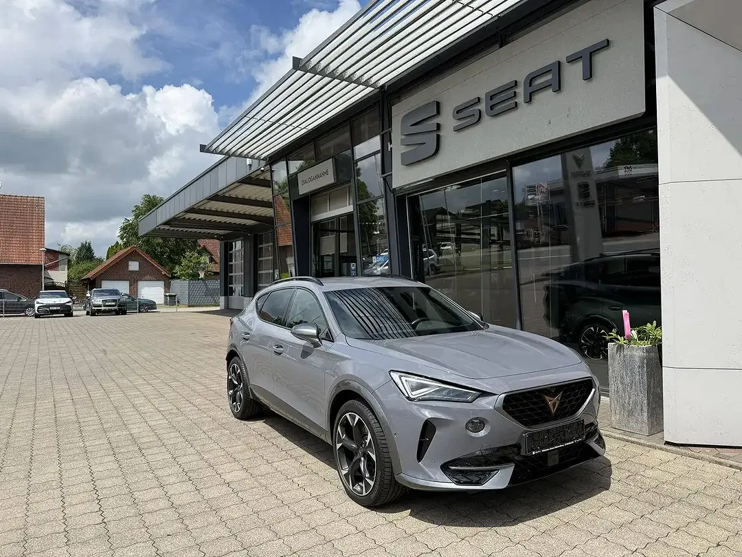 CUPRA Formentor 2.0 TSI VZ Matrix LED - Thumbnail 1
