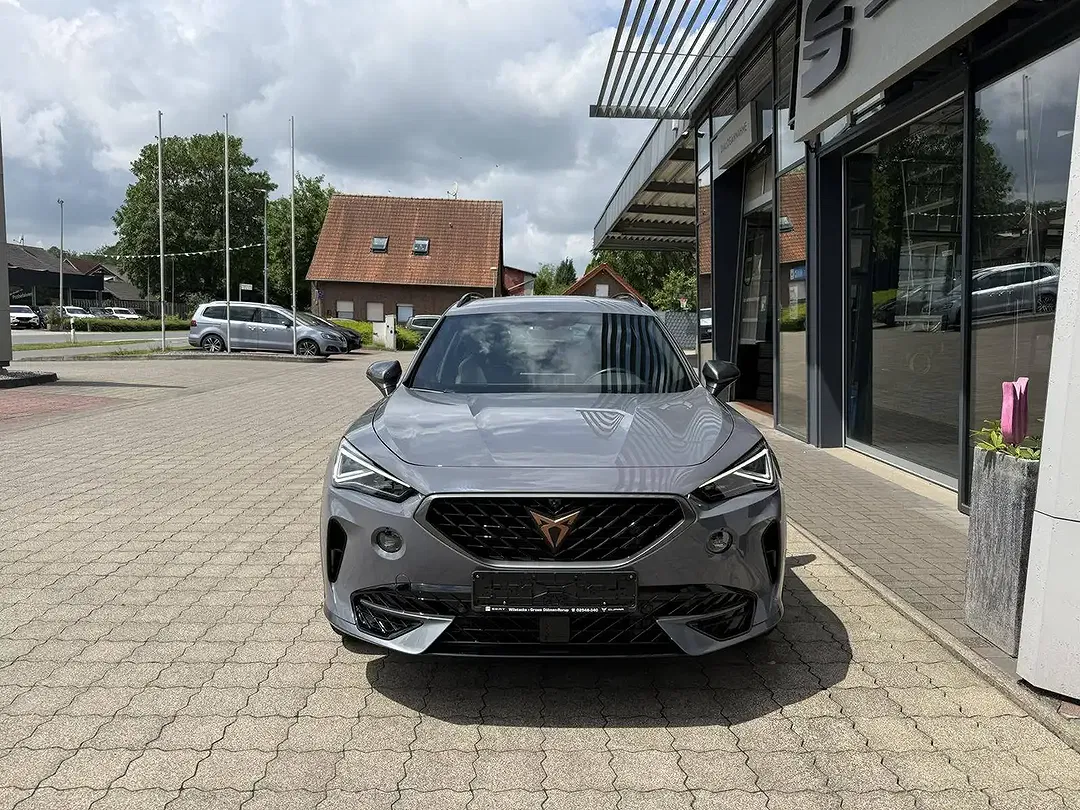 CUPRA Formentor 2.0 TSI VZ Matrix LED - Thumbnail 2