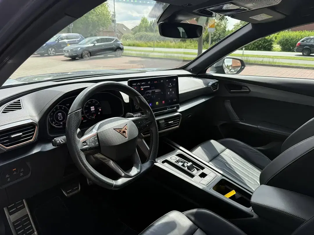 CUPRA Formentor 2.0 TSI VZ Matrix LED - Thumbnail 9
