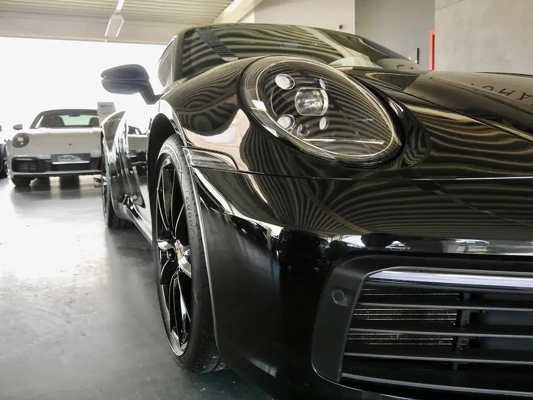 Porsche 992 Carrera - Thumbnail 10