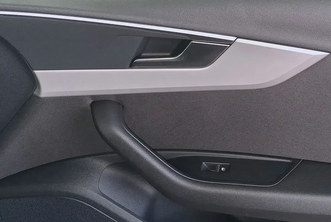 Audi A4 35 TFSI Avant - Thumbnail 10