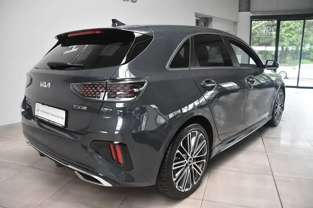 Kia Ceed / cee'd DCT GT-Line - Thumbnail 3