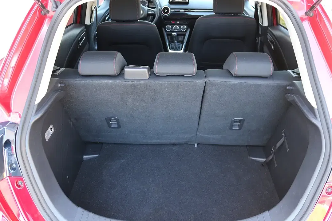 Mazda 2 SKYACTIV-G - Thumbnail 14