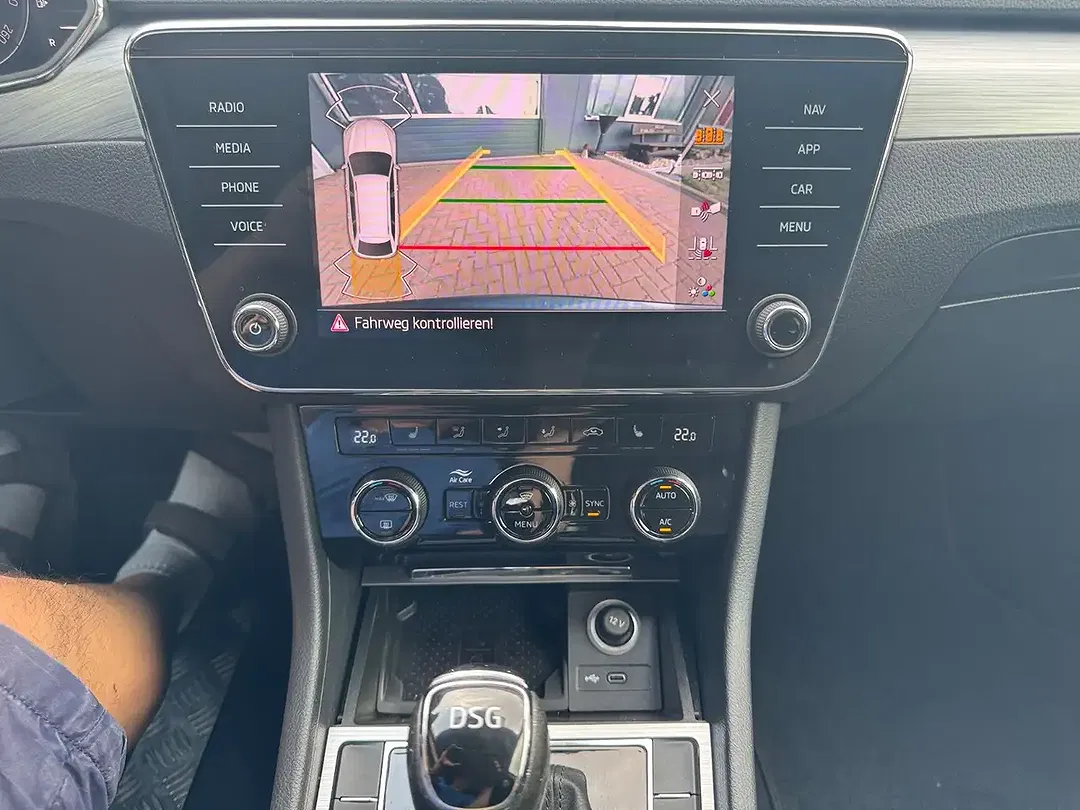 Skoda Superb 1.5 DSG Style - Thumbnail 14