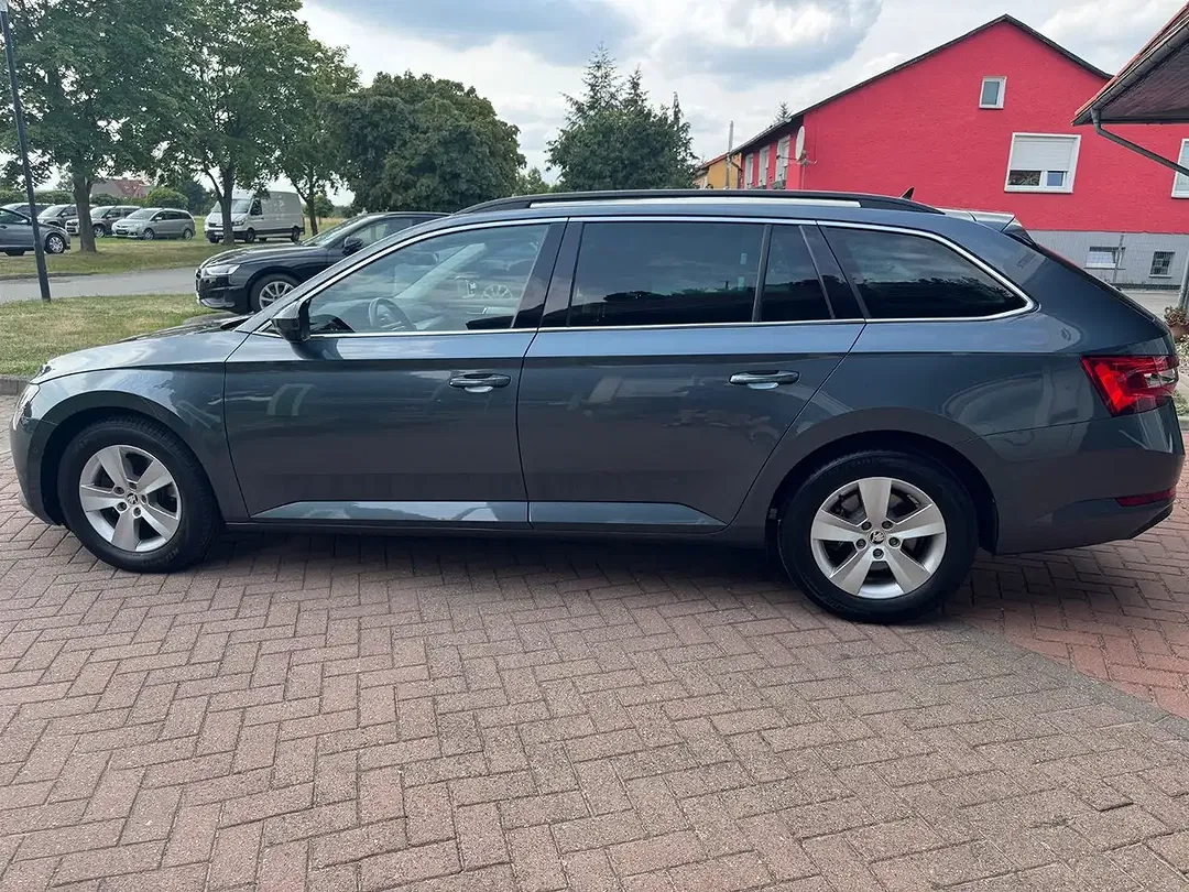 Skoda Superb 1.5 DSG Style - Thumbnail 8