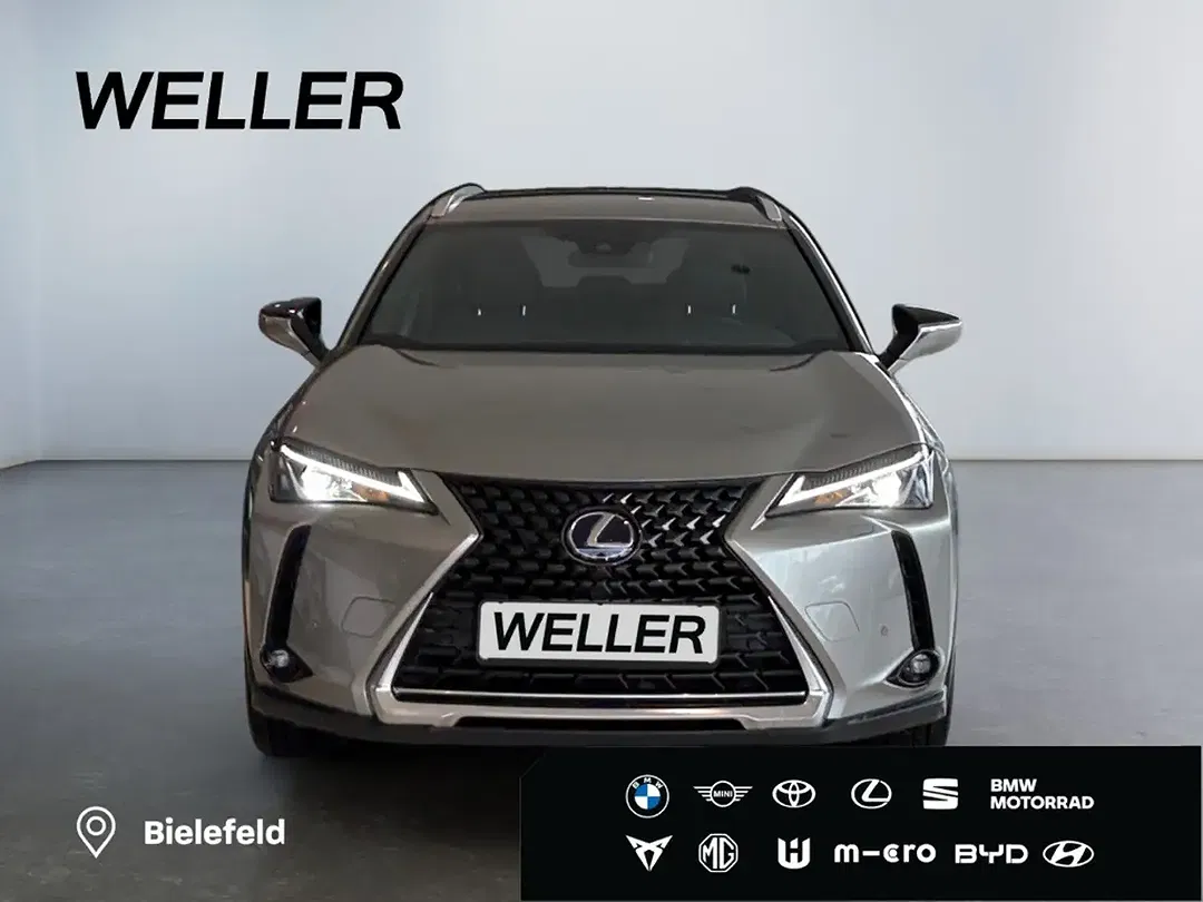 Lexus UX 250h Style Edition - foto 2