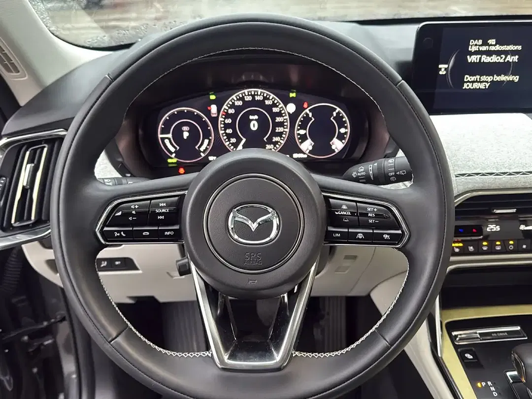 Mazda CX-80 8AT AWD PHEV Takumi Plus - Thumbnail 11