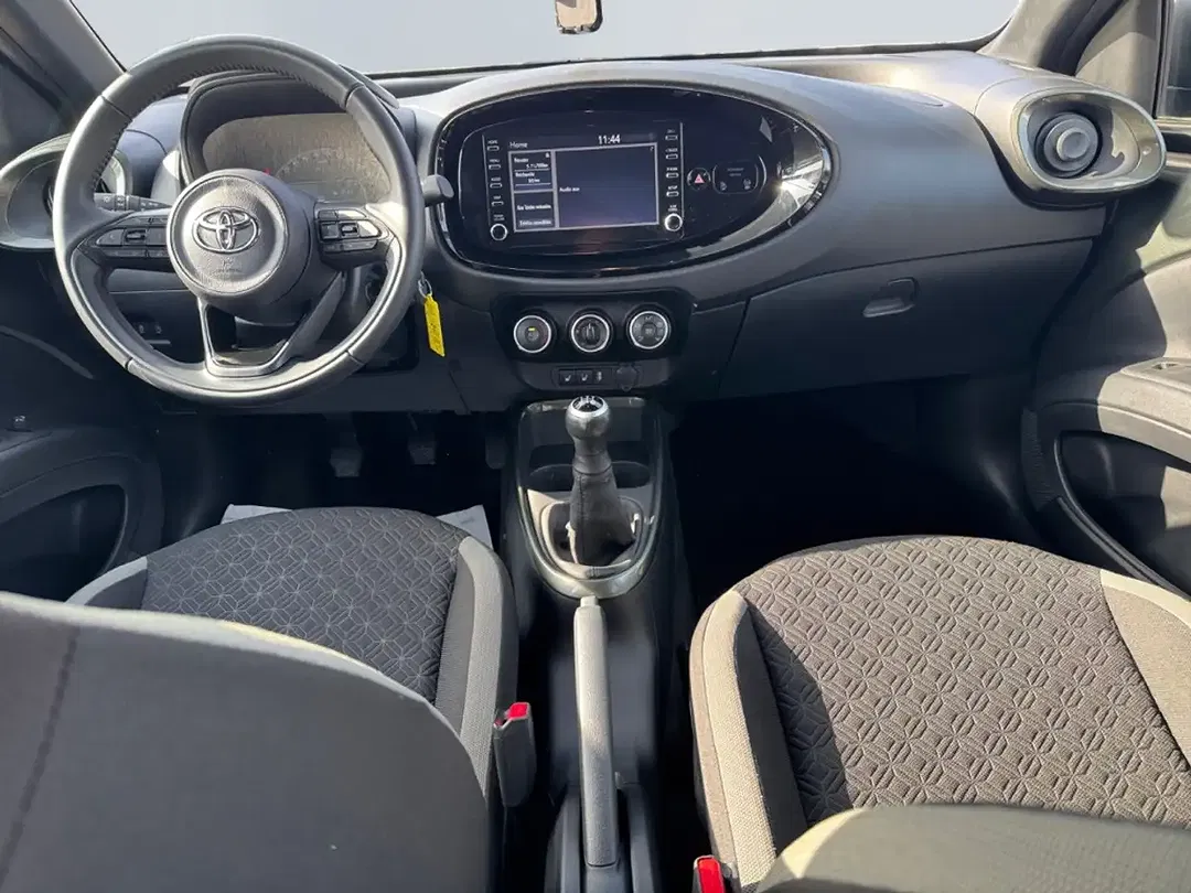 Toyota Aygo X - Thumbnail 12