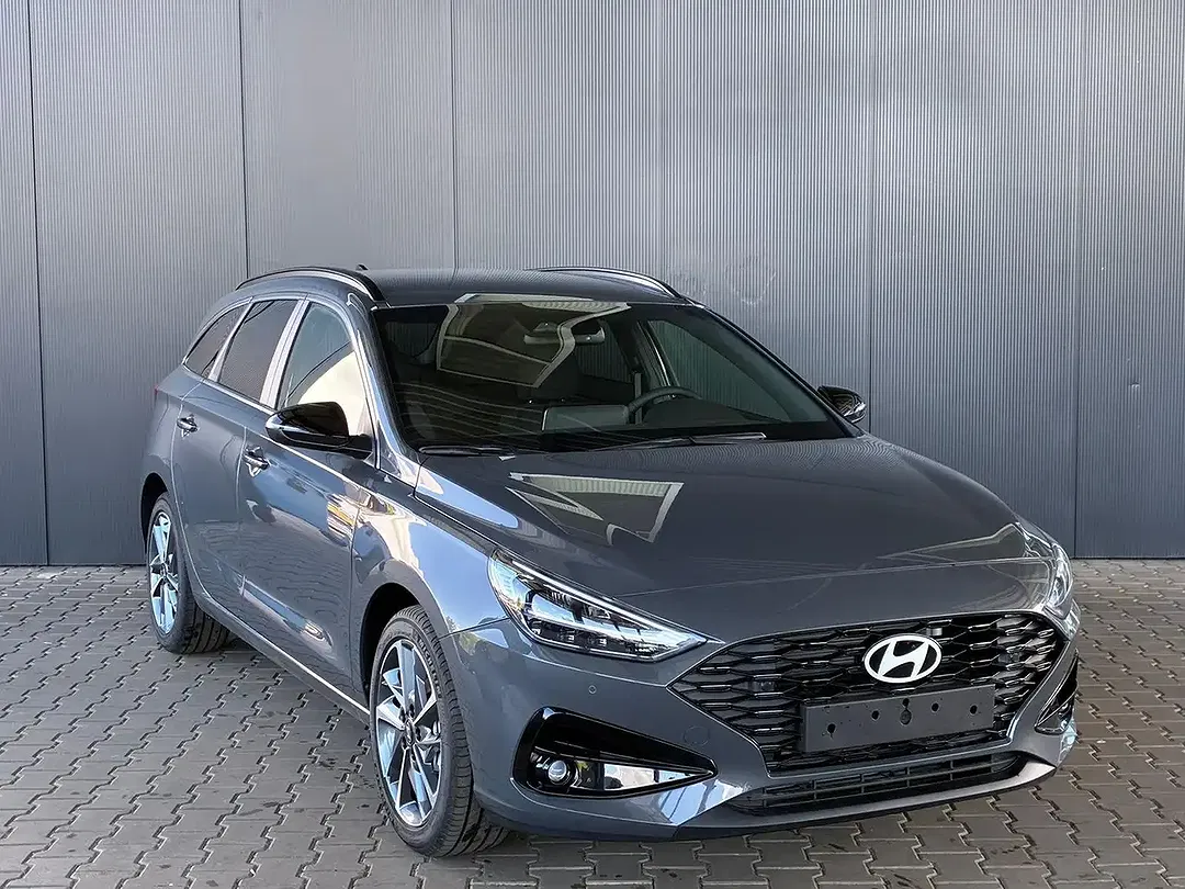 Hyundai i30 1.5 GDI cw Comfort Plus - Thumbnail 4