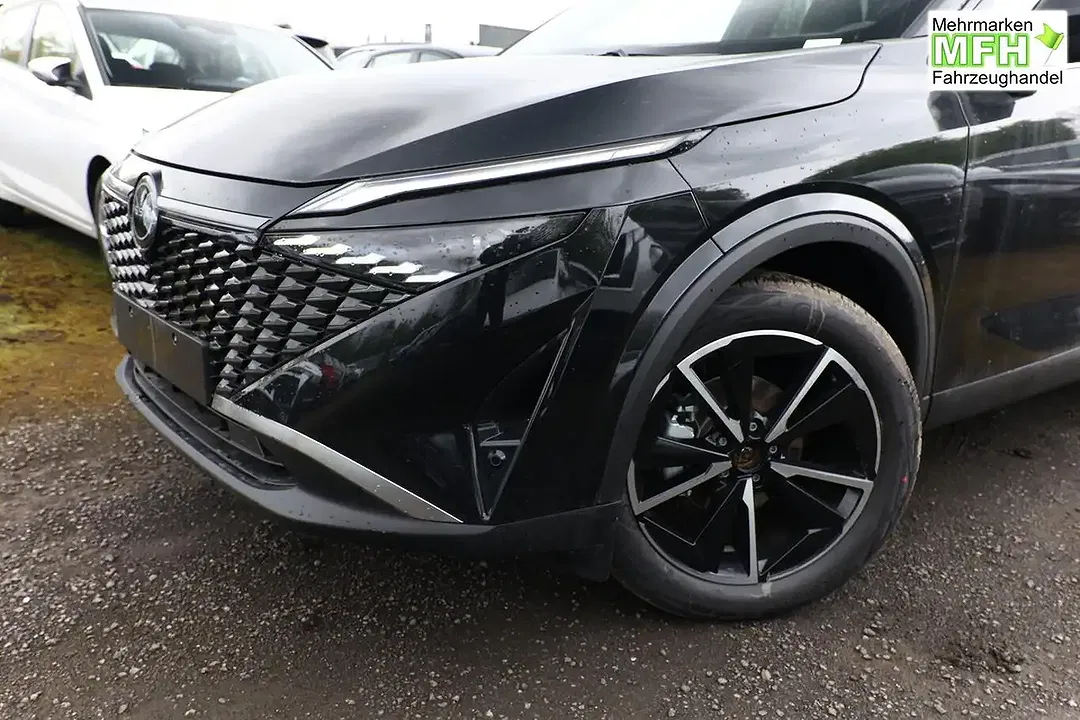 Nissan Qashqai 4x4 Tekna - Thumbnail 4
