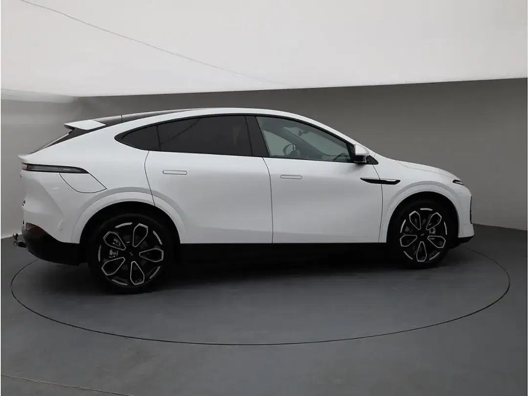 Xpeng G6 AWD Performance MY2025 - Thumbnail 7