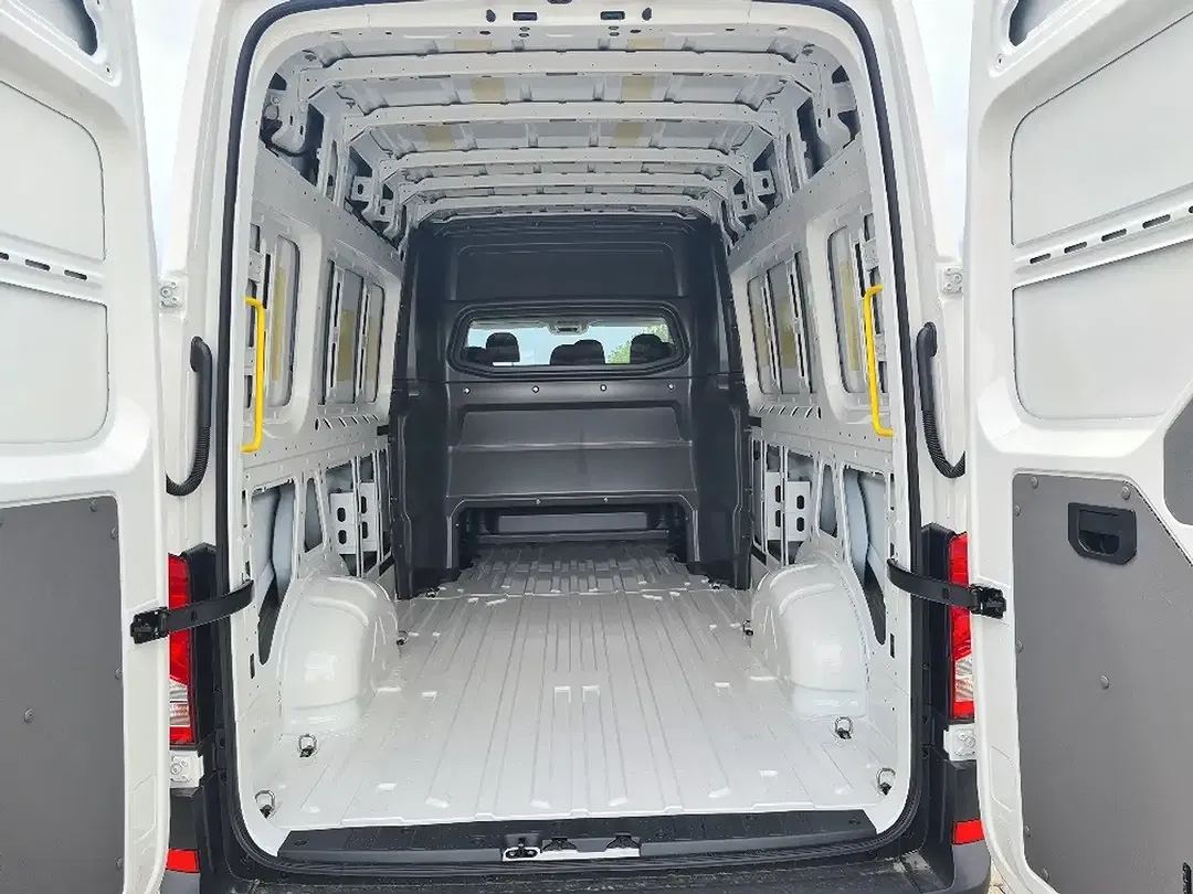 Volkswagen Crafter TDI - Thumbnail 11