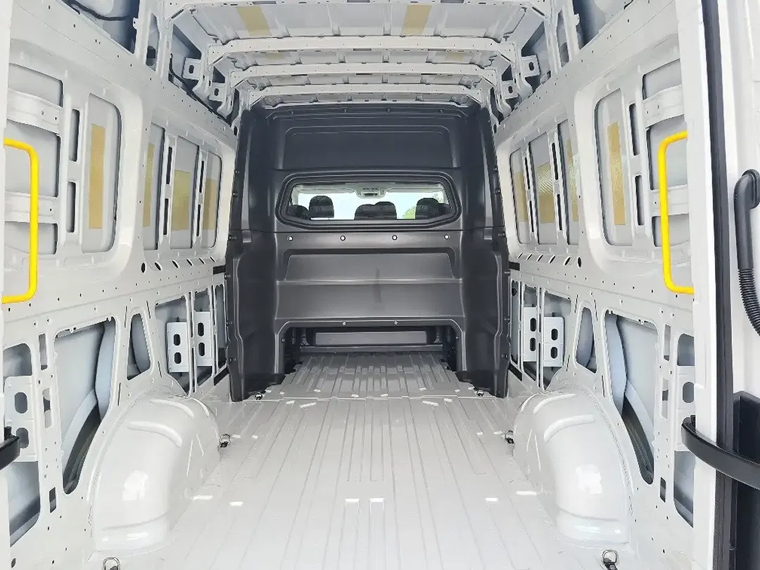Volkswagen Crafter TDI - Thumbnail 12