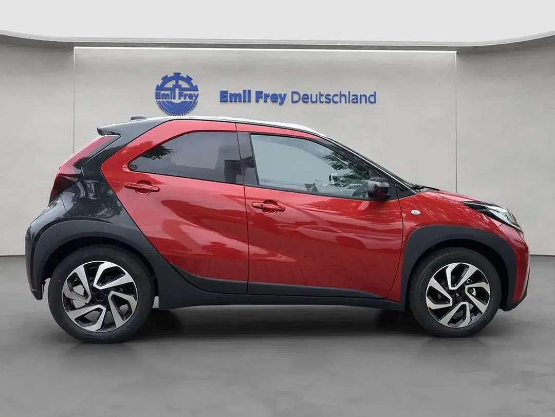 Toyota Aygo X CVT Air Teamplayer - Thumbnail 6