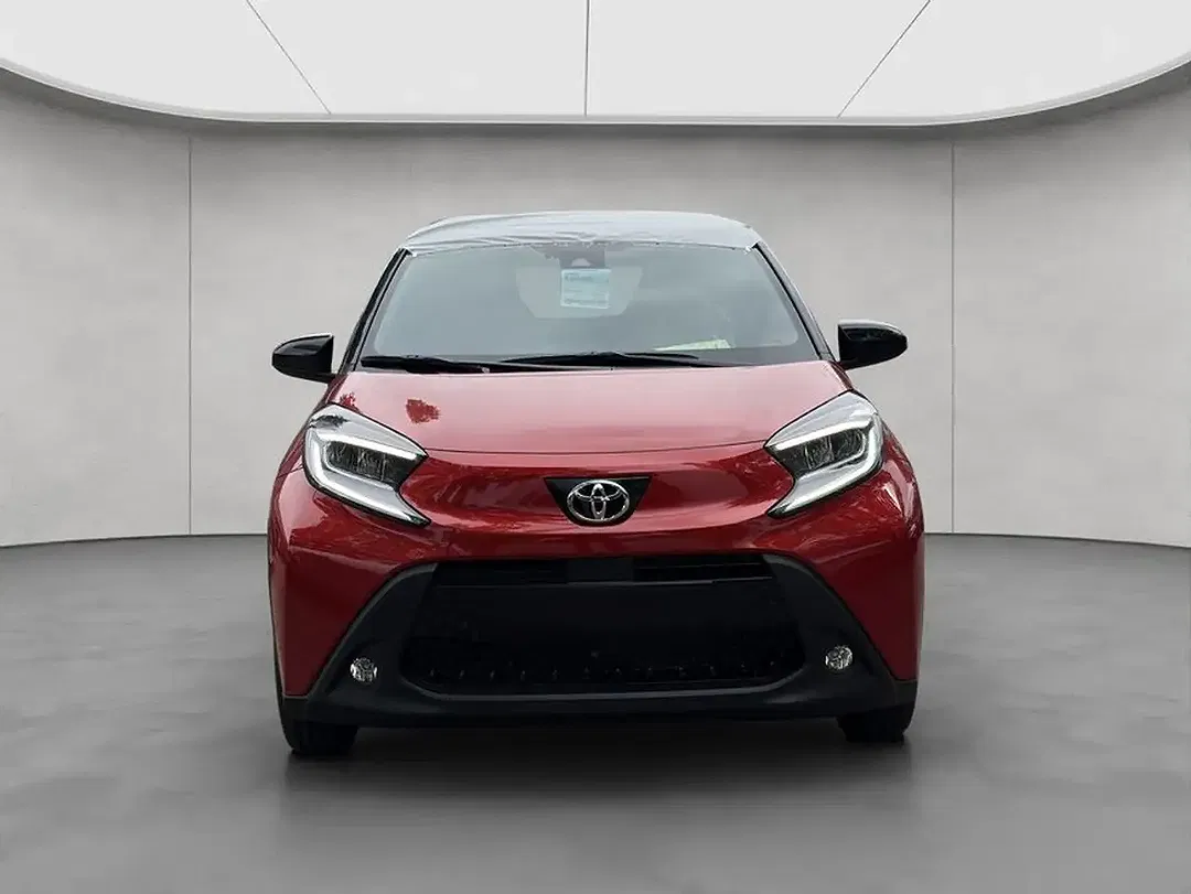 Toyota Aygo X CVT Air Teamplayer - Thumbnail 8