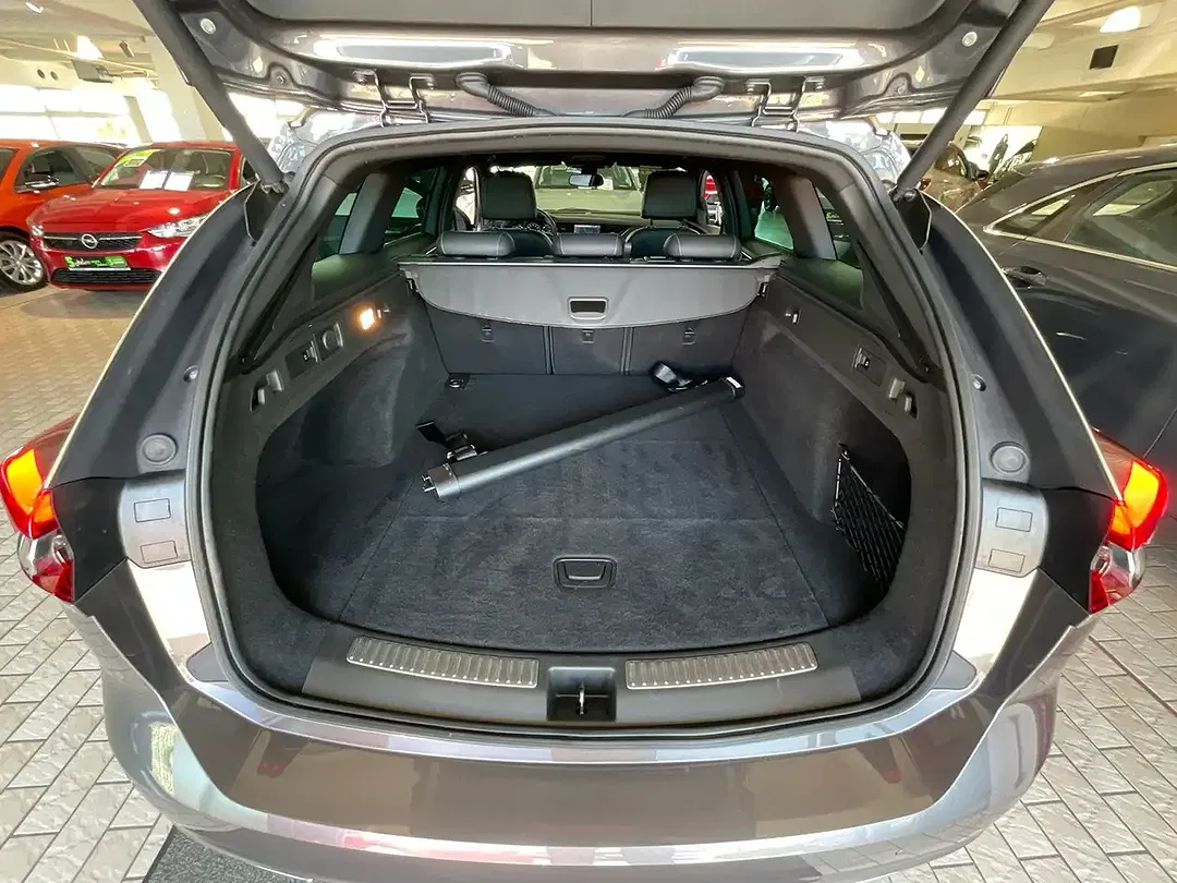 Opel Insignia AUT - Thumbnail 13