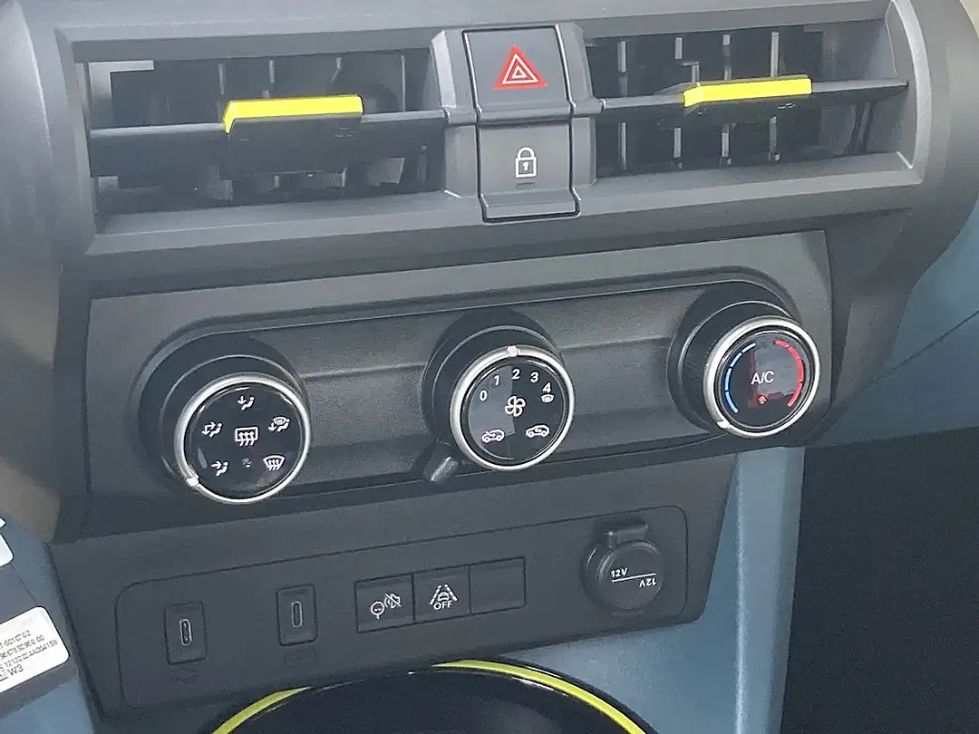 Fiat Grande Panda EV RED - Thumbnail 10