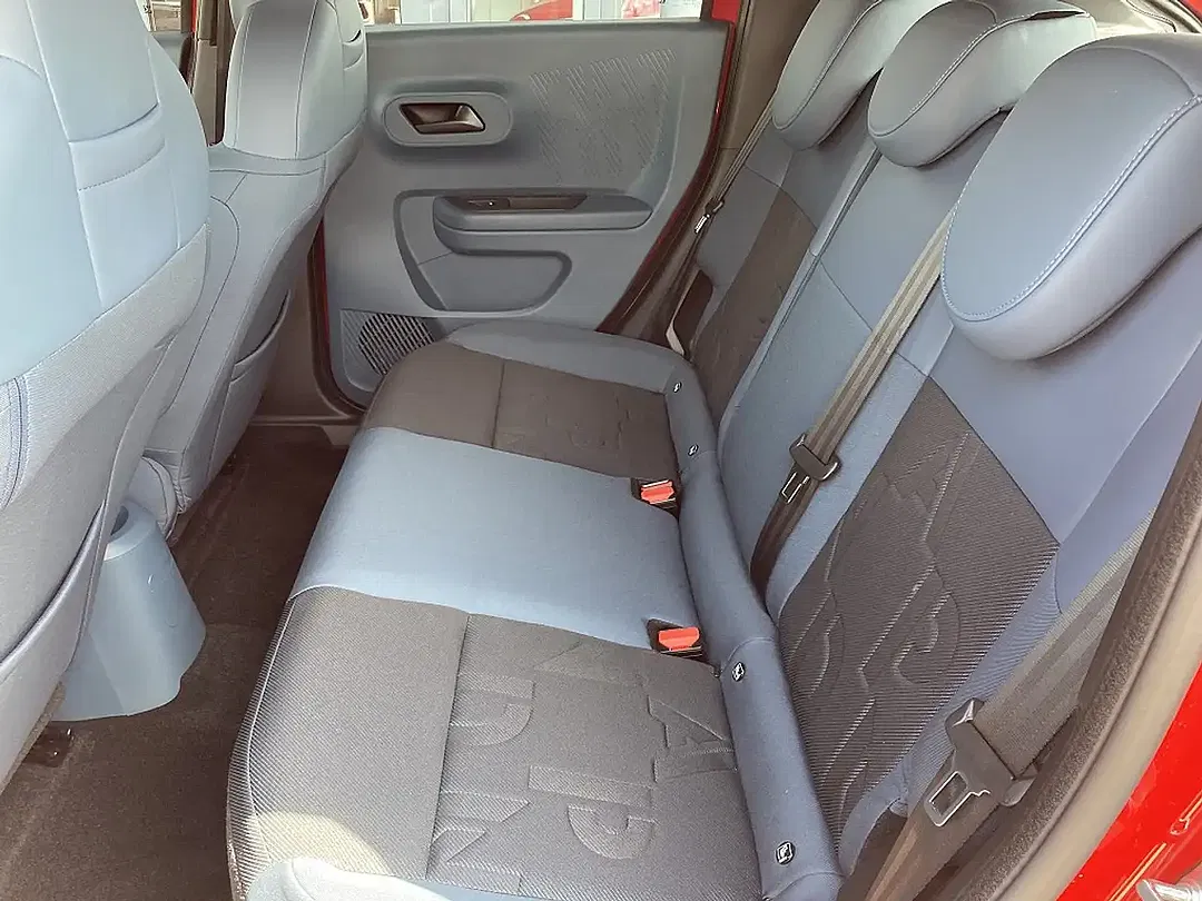 Fiat Grande Panda EV RED - Thumbnail 11