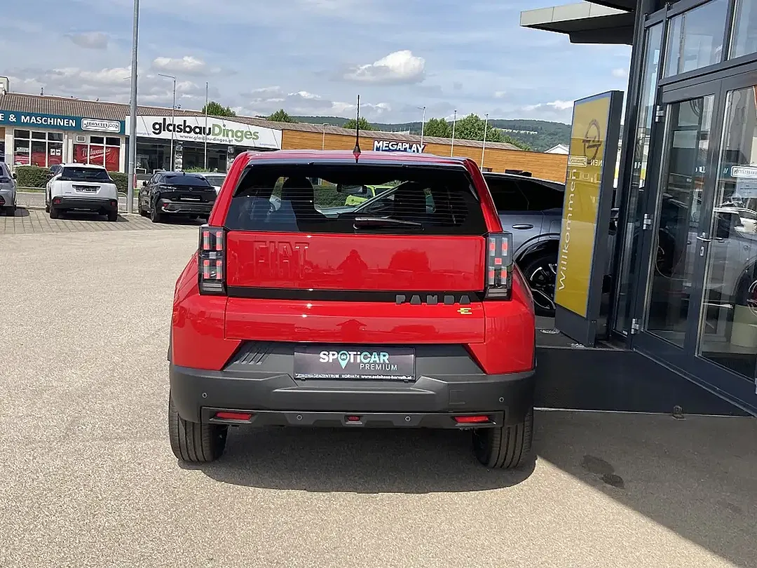 Fiat Grande Panda EV RED - foto 15